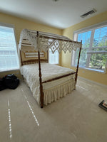Ethan Allen Full Size Canopy Bed; Comes with rails, slats, canopy frame and canopy