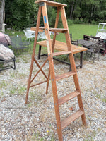 6’ Wooden Step Ladder