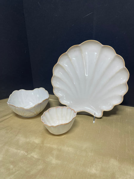 Trio of Sonoma Seashell Serving Pieces, Platter and Two Bowls