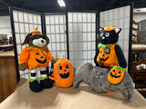 Halloween Greeters and Plush  L, 4 pc