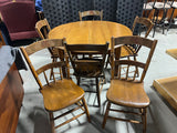 Round Dining Table with (3) Leaves and (6) Chairs***HEAVY ITEM***READ DETAILS ON PICK UP POLICY***