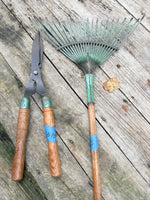 B-Garden Tool Lot, Small Rake and Sheers