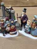 “ A Christmas Carol Reading” Dickens Series Village Collection/Dpt. 56