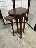 Petite Oval Side Table with Tray Pullout