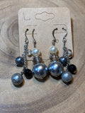 (L) Earrings