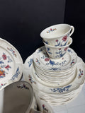 (A) 75-Piece Wedgwood Williamsburg Potpourri China Set