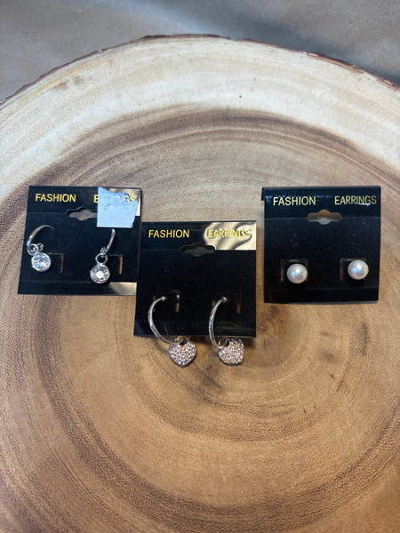 Lot of Fashion Earrings