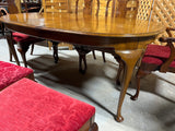 Dining Set: Table, 2 Leaves, Table Pads and (8) Chairs***HEAVY ITEM***READ DETAILS ON PICK UP POLICY***