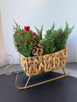 Bee & Willow Holiday Sleigh with Flameless Candles (WORKS)