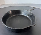 Griswold #5 Cast Iron Skillet with Pour Spouts