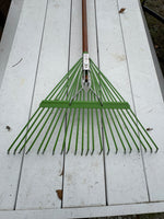 D-Leaf Rake