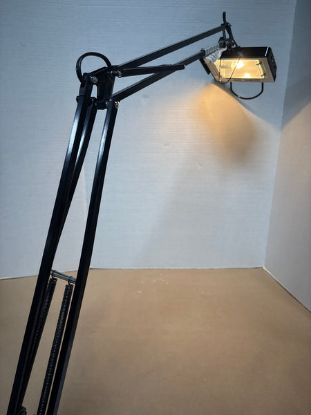 Adjustable Work Lamp with Clamp