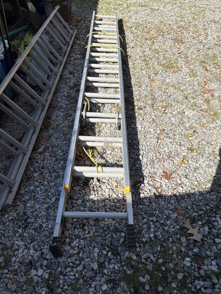 24’ Aluminum Louisville Extension Ladder