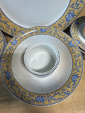19-Piece American Atelier 5076 English Toile Blue China Set