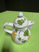 (B) Villeroy & Boch Germany 1748 Geranium Porcelain China Coffee Pot