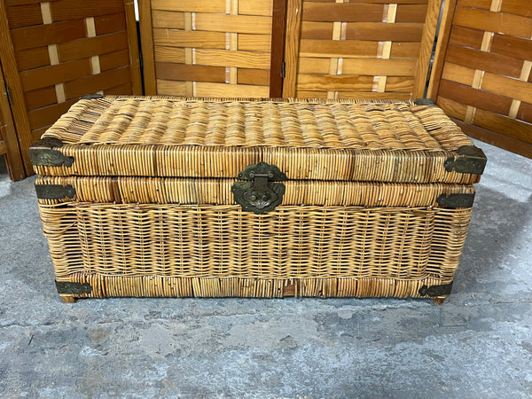 Wicker Trunk