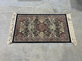 Verona Rug, 50" x 25", including fringe