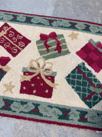 (F) C&F Home Christmas Gifts Wool Hook Accent Rug