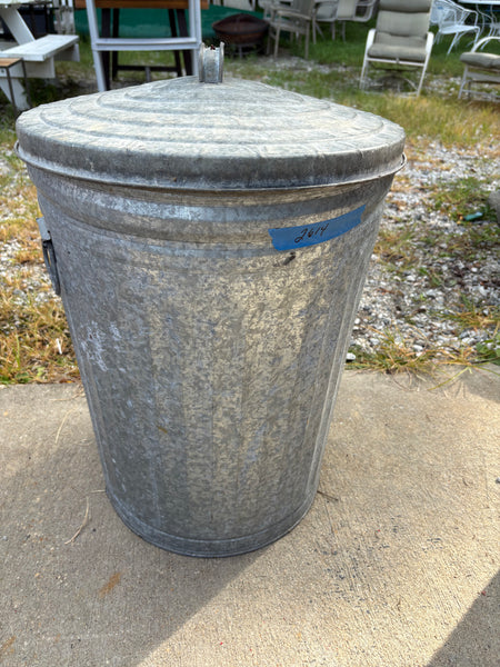20 Gal Galvanized Metal Trash Can w/Lid