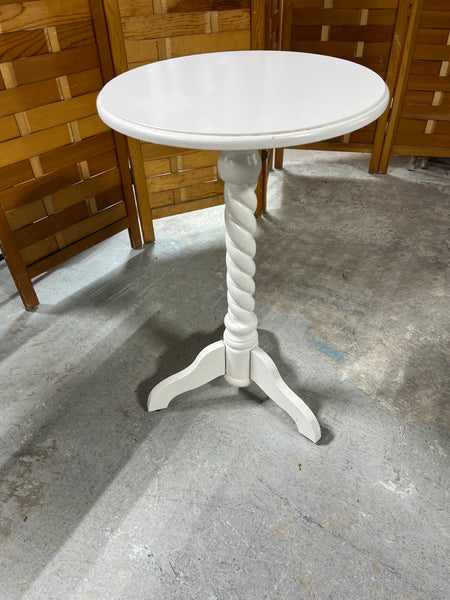 Home Goods White Painted Round Side Table