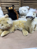 (R) Lot of Assorted Plush Animals