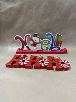 Pair Of Christmas Holiday Signs “Noel” “Hohoho”