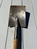 C-Spade w/Wooden Handle