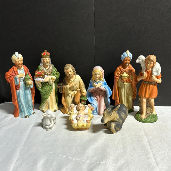 Vintage HOMCO Porcelain Christmas Nativity Set 9 Piece Set