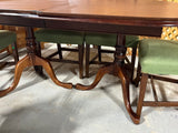 Double Pedestal Dininng Table, with (2) Leaves, (6) Chairs and Table Pads ***HEAVY ITEM***
