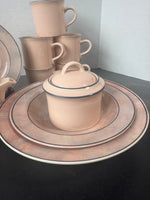 18-Piece Studio Nova Neapolitan Opal China