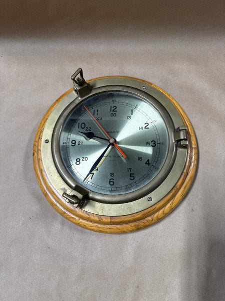 Nautical Coastal Marine quartz Ship Clock Port Hole Solid Brass Oak Wood