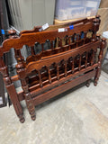 Pennsylvania House Pair of Twin Beds, with Side Rails and Support Slats