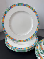 (D) 20-Piece Villeroy & Boch Twist Alea Caro China Set