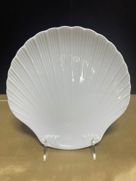 Apilco France Porcelaine Shell Plate