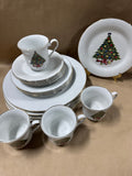 Christmas Tree Dinner Set — 16 Pieces