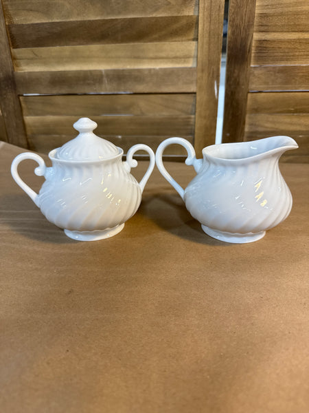 Vista Alegre White Swirl Sugar And Creamer