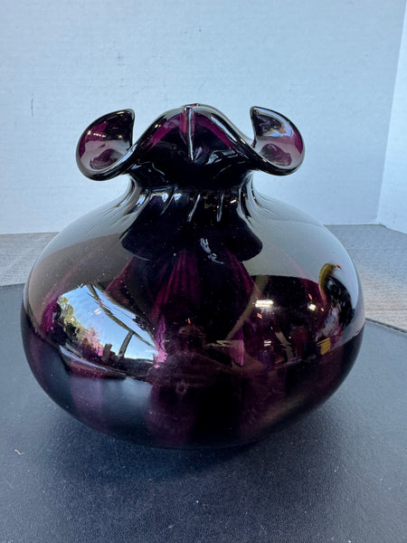 Amethyst Optic Hand Shop Blown Glass Ruffle Top Vase