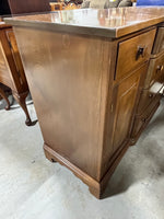 Unbranded Buffet ****HEAVY ITEM***