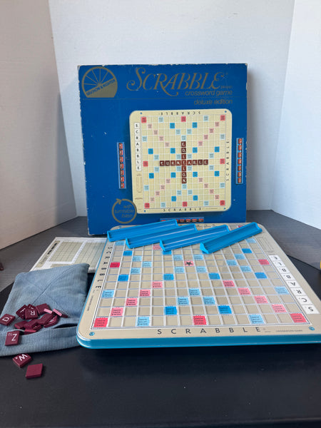 Selchow & Righter 1977 Scrabble Deluxe Edition Crossword Game with Turntable