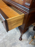 Statton Oldtowne Queen Anne Style Armoire***HEAVY ITEM***READ DETAILS ON PICK UP POLICY***