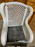 Lexington Casual White Wicker Chair with Ottoman, With Cushions