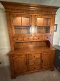 Liberty Furniture Industries Inc. 2 PC Oak Hutch***HEAVY ITEM***READ DETAILS ON PICK UP POLICY***