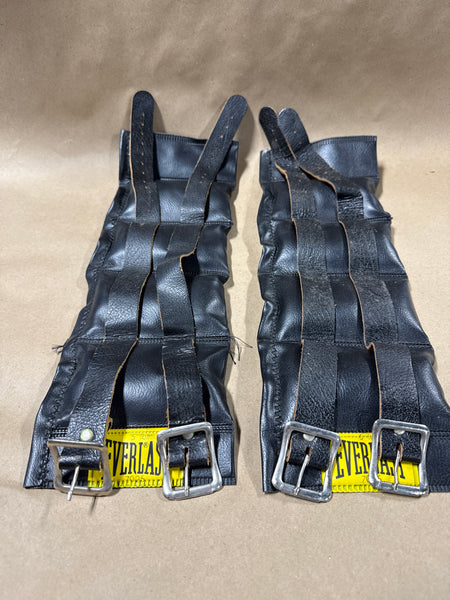 Pair Of Everlast 5lb Strap Weights