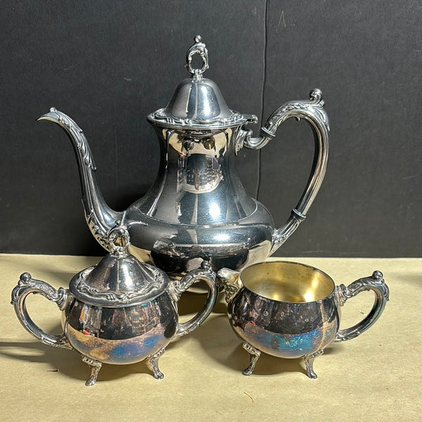 Oneida Silver Plate Teapot w/ Sugar & Creamer