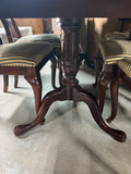 Drexel Dining Table with 2 Leaves, Table Pads and 8 Chairs***HEAQVY ITEM***READ DETAILS ON PICK UP POLICY***