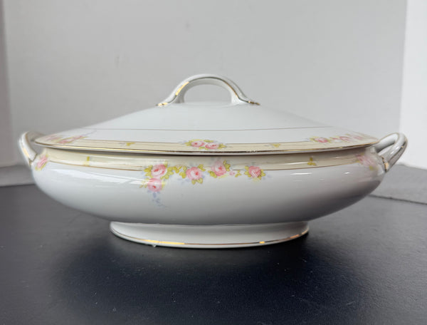 Noritake Nippon The Lorraine Oval Covered Vegetable Bowl