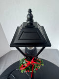 Byers Choice Carolers Electric Lamp Post (WORKS)