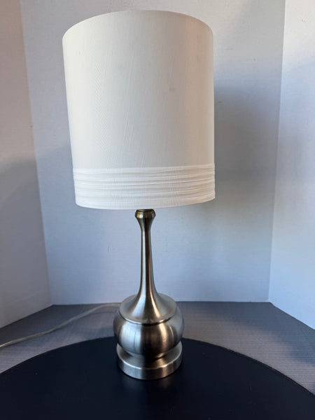 Brushed Nickel Table Lamp with Drum Shade (WORKS)