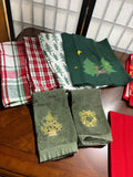 Christmas Towel Lot, 12 pc