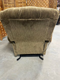 Best Home Furnishings Power Lift Reclining Chair ***HEAVY ITEM***READ DETAILS ON PICK UP POLICY***